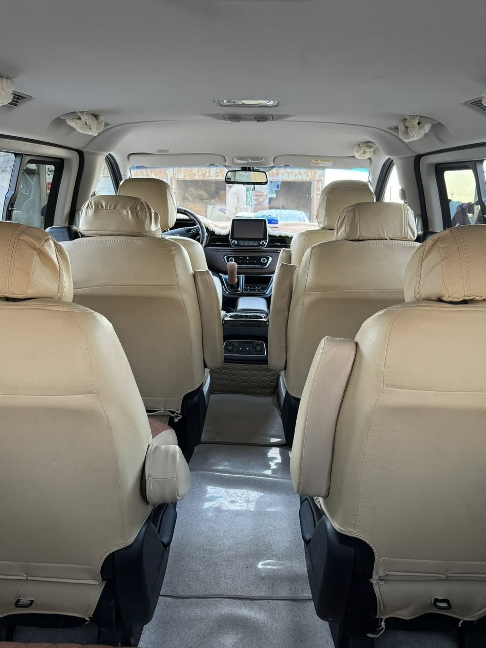 سلام وعليكم
ستاركس vib 2021 ماشيه 80 الف لون كحلي رقم بصره  مكان السياره الهارثه
سعر 330$ وبيها مجال
***********
