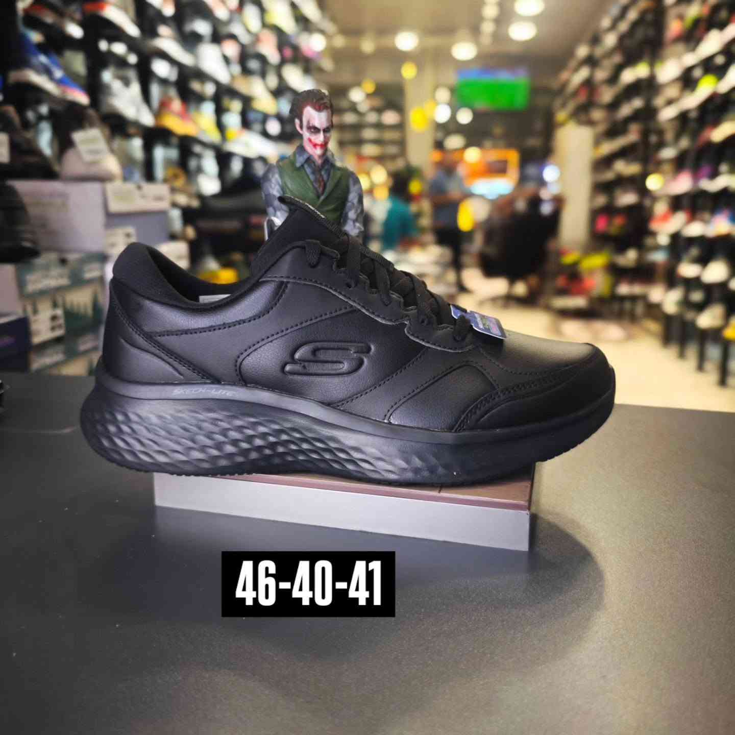 ✨👟 من محلات الجوكر 👟✨

إذا تبحث عن الراحة، الأناقة، وأحدث صيحات الأحذية الرياضية، فوجهتك أكيد الجوكر!

نوفر لكم تشكيلة واسعة من أحذية Skechers والماركات العالمية المختلفة، بأحدث الموديلات والألوان والمقاسات التي تناسب جميع الأذواق. وتُعرف سكيتشرز بتركيزها على الراحة والتصاميم العصرية لمختلف الاستخدامات. 

✅ أحدث الموديلات
✅ ماركات عالمية متنوعة
✅ جودة عالية وأسعار مناسبة
✅ موديلات رياضية وكاجوال للشباب

📍 زورونا في محلات الجوكر – بغداد / الحرية
📲 للحجز والاستفسار راسلونا على الواتساب أو الماسنجر

🔥 الجوكر... المكان اللي يجمع أحدث الموديلات وأفضل الماركات بانتظاركم! 🔥


**إذا كنت صاحب هذا الإعلان وتريد حذفه لأي سبب، رجاءا أرسل رسالة إلى الدعم الفني**