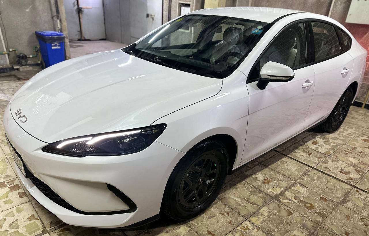 بي واي دي
سيل ٥      ( المعرف السعر علق  تم بل تعليق يصلك سعر )

ماشيه الف رقم بغداد مكانه بغداد
لون ابيض تمشي ٢١٠٠ كيلو هايبرد وبانزين 
داخل مميز ابيض  منزل تطبيقات ومنزل تحديث اله ومبدل دهن 
العده والغراض موجوده  وشاحنه وكلهن موجودات
تفاصيل. اكثر ع رقم

‭***********
