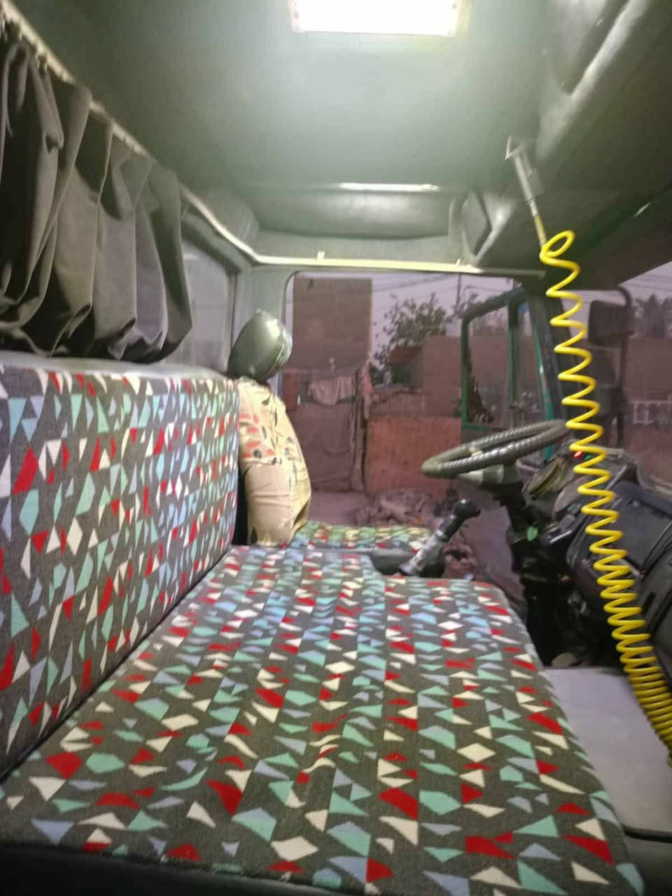 يالله 
السلام عليكم البي 75 
للبيع مكينه 28
مجموعه جيف 
كير 160سياره جديده للعمل 
تخم تاير 
*********** للاستفسار يرجى الاتصال المكان النجف قضاء المناذره 🙋
