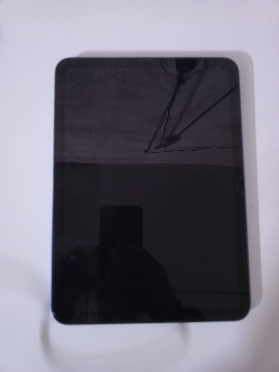 السلام عليكم ايباد a16  (ايباد 11) . للبيع نظيف وشرط النظافة ممبدل كلشي شرط الفحص إذا لكيت مبدل بي شي تأخذه بلاش ملحقاته كاملة كارتون وشاحنة ذاكره 128 (ملاحظة البطارية 97. ومشحون 103 مره لان جنت اخلي ع شاحنة 90 واط وما چنت اعرف ميصير ) مكاني بغداد السعر 490 اخوان رجاءا إذا متعرف سعر الجديد لتعلق عالسعر وسلامتكم


**إذا كنت صاحب هذا الإعلان وتريد حذفه لأي سبب، رجاءا أرسل رسالة إلى الدعم الفني**