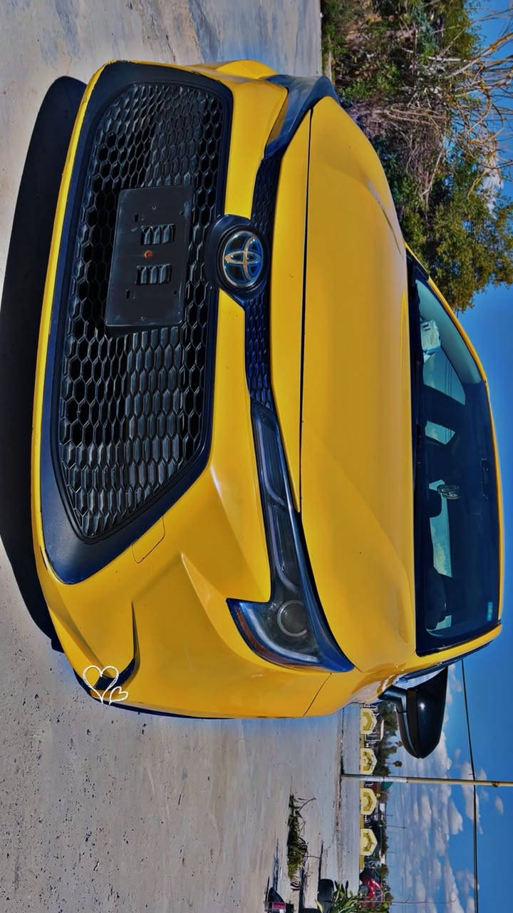 كورلا هايبرد موديل2021 ماشيه70 الف رقم بغداد باسمي وين تريد احولك بكيفك حادثها بونيد وجاملغ بدون دواخل برغي نفص مابيها كبل للشارع مكاني كركوك هزه جديده صاير يومين من مسويها يعني بدون نقص دوشمه ارضيات وكشنات وتغليف لايلون كرستال للدشبول ودوسات 
 
السعر 157 ومجال قليل 
***********
