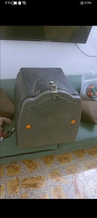صندوك نضيف حجمه كلش جبير السعر خاص 07876153943