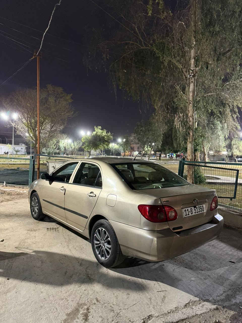 سلام عليكم كرولا نحلة للبيع السياره نظيفه الكير جديد المحرك 1800بي تنقيص بل كل شهر نص ربع السيارة وارد امريكي السعر 90 
***********

