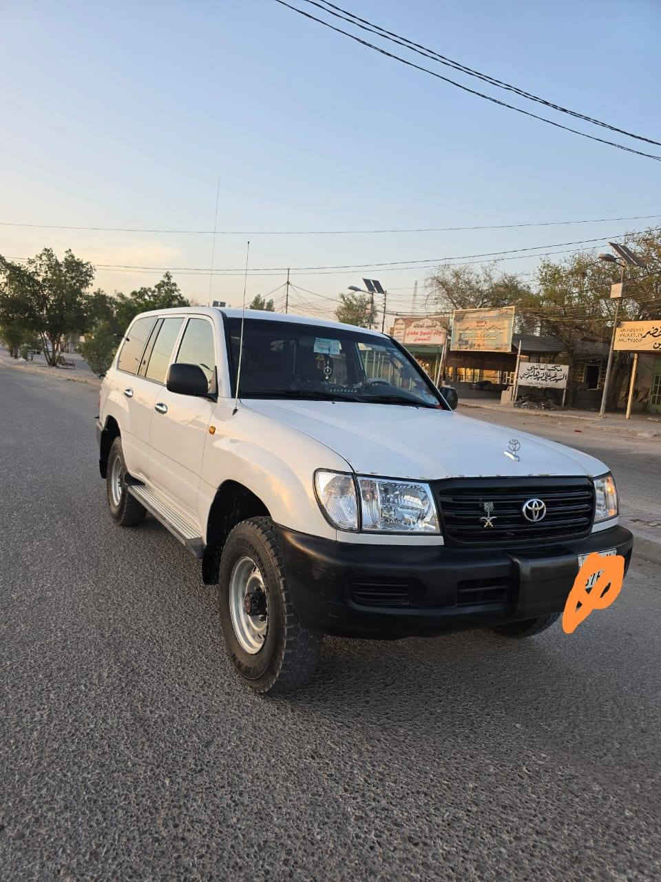 سياره للبيع كفاله عامه ب 160 وبيها مجال ***********
