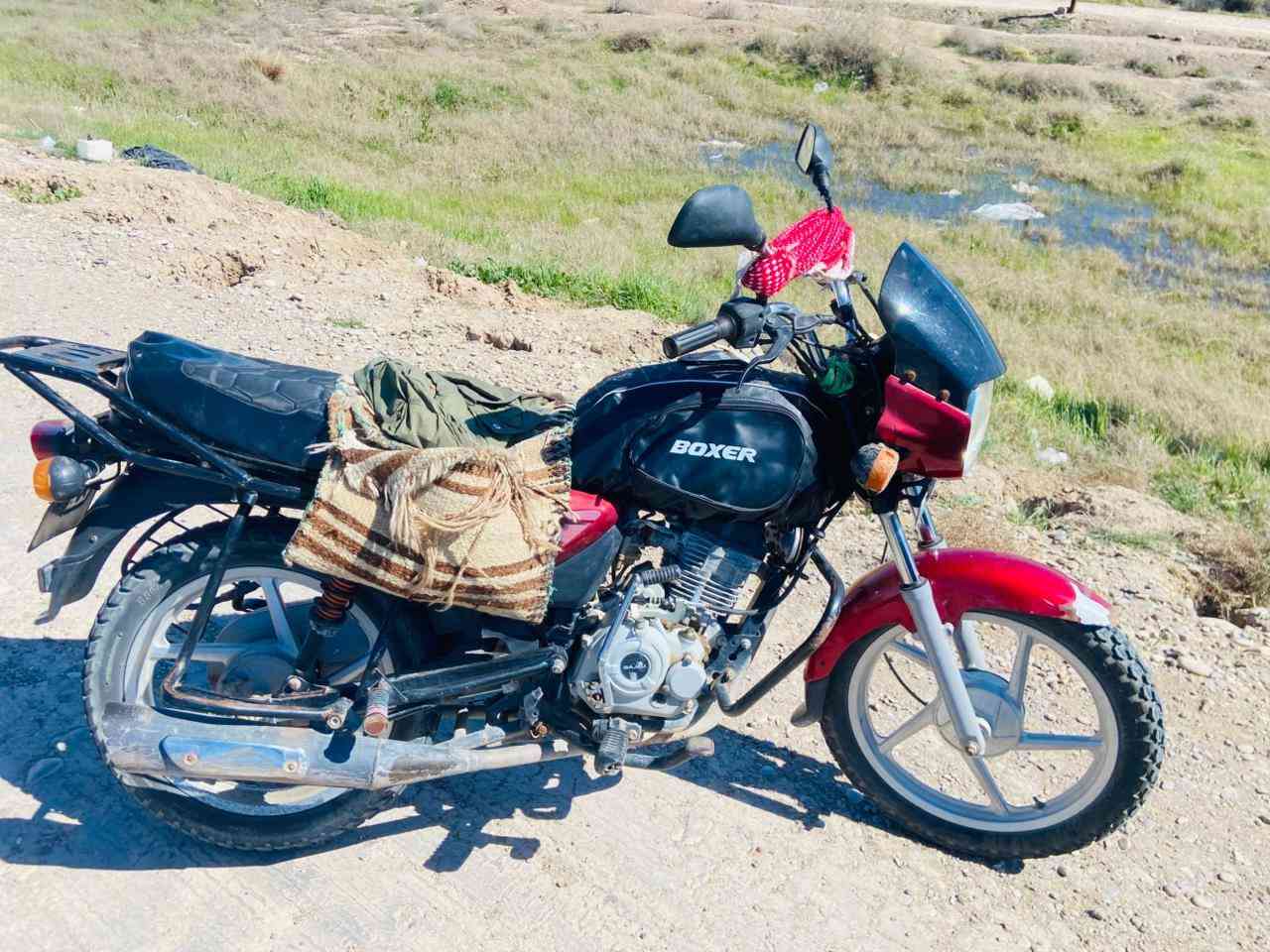 يالله سلام عليكم مطور بوكسر موديل 17اوراق موجوده مكينه خير من الله مكاني ديالئ  شهربان السعر خاص مسعجل عل بيعته ***********
