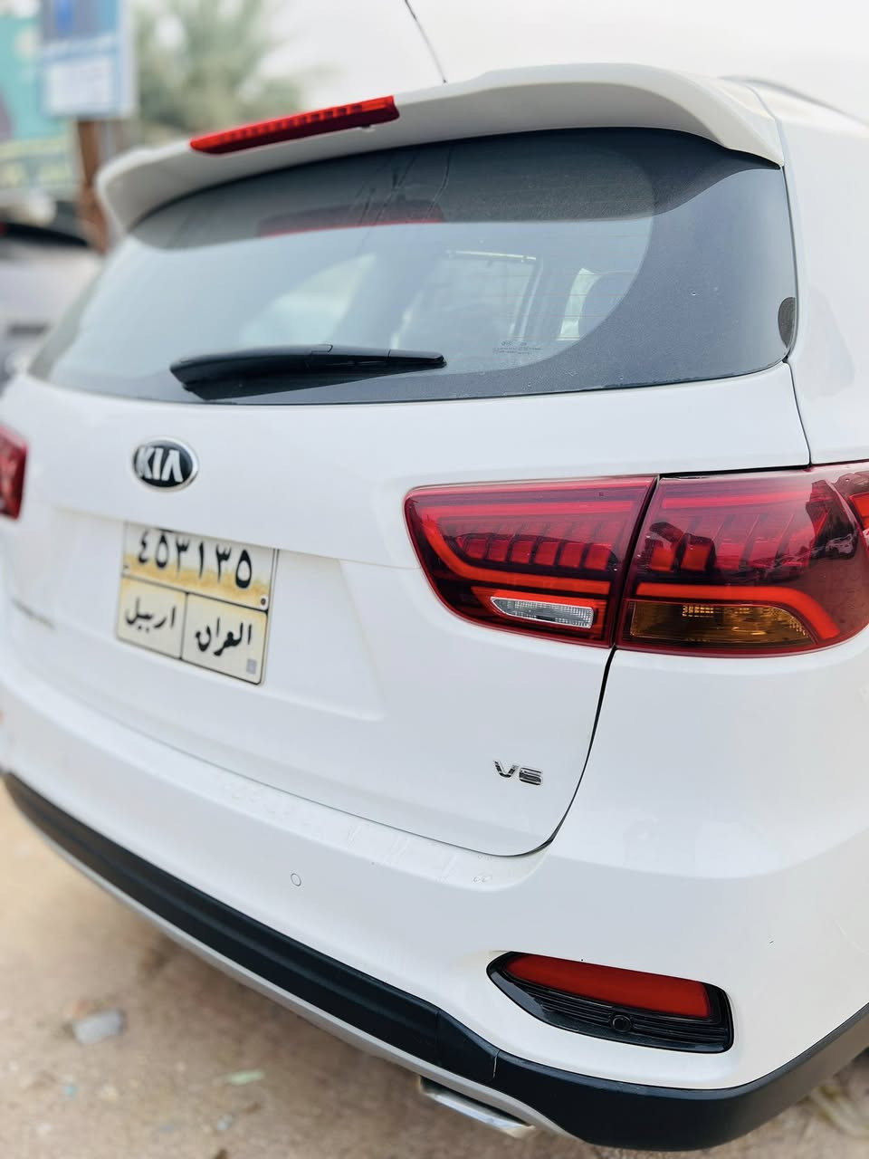 مكلف سورنتو 2018شكل ال20 السيارة مكفولة
دبل شباك مكفوله سونار موجود 
مواصفات معروفة 
كشتات كهرباء 
نضام ترحيب 
شاشة كار بلي وهواي مواصفات 
استفسار اكثر اتصال غير متواجد على الانترنيت 
***********
