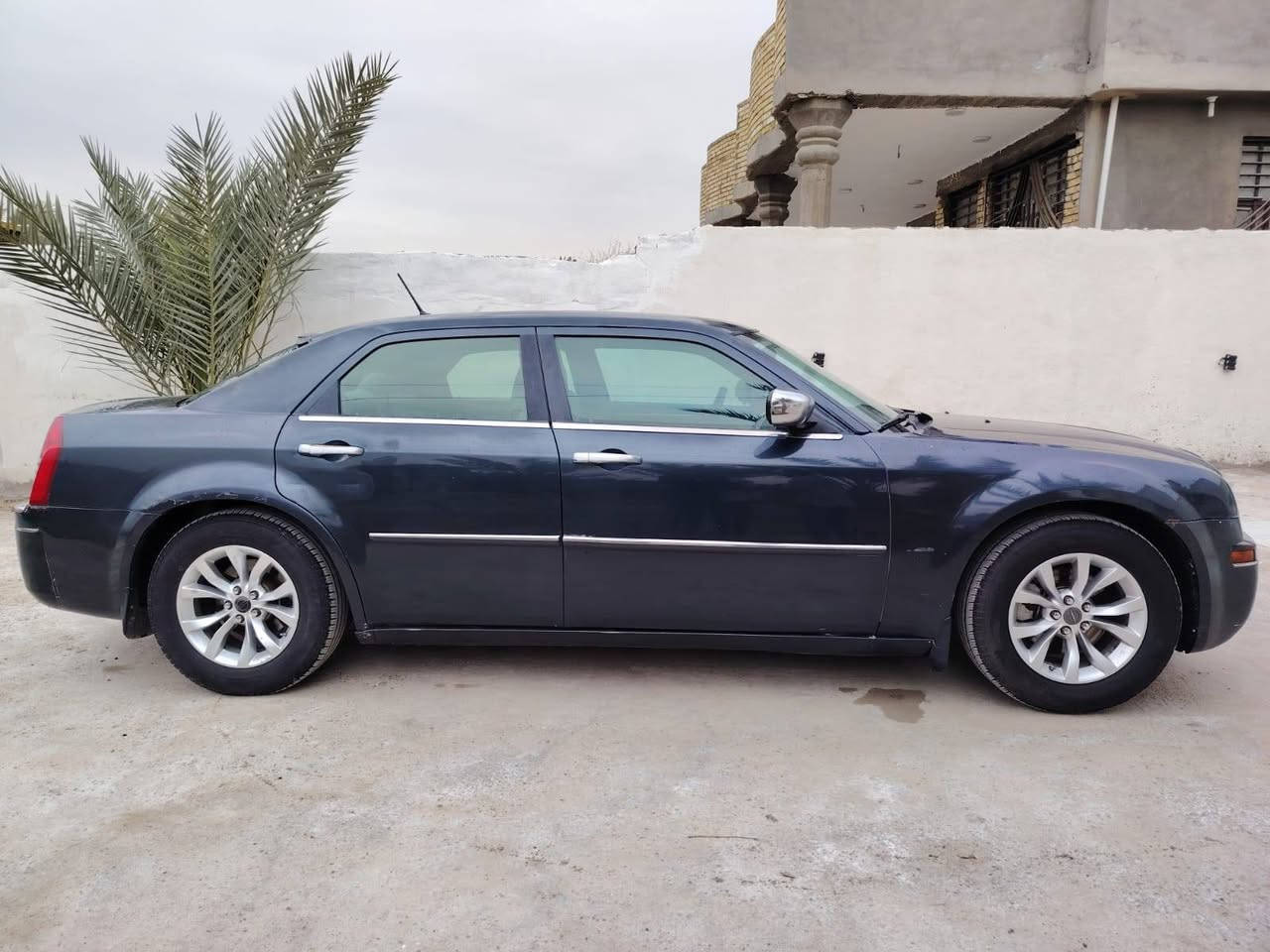 السلام عليكم اوباما 2008 بسمي سنويه 2030 هزه جديده محرك وكير واكسن خير من الله تدفئه تبريد شغال السعر 105 رقم الهاتف ***********
