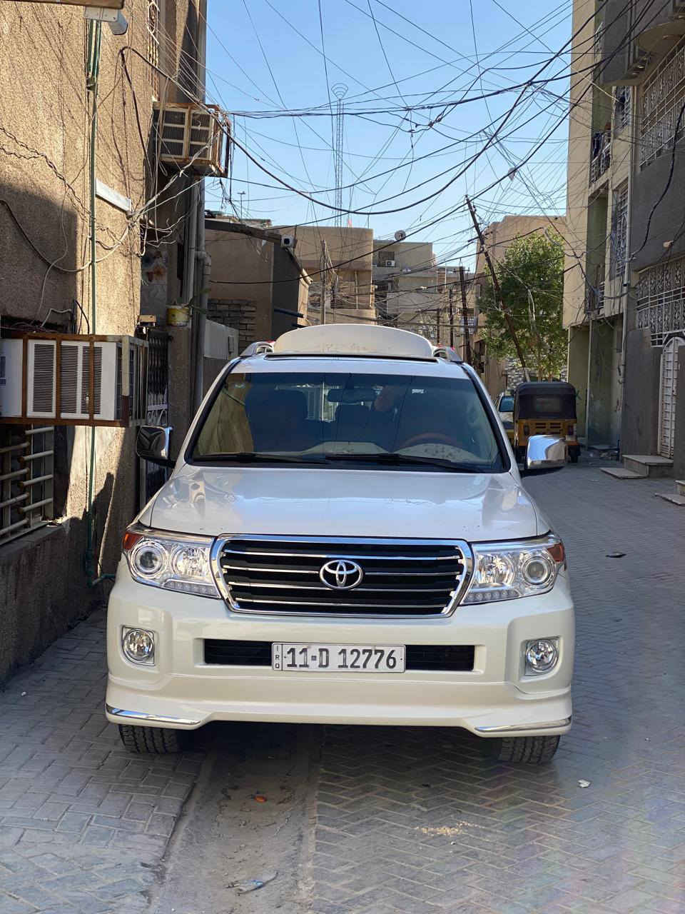 السلام عليكم : لاندكروز اصل ٢٠٠٩ السونار مرفق رقم بغداد بيها بارد فقط بالجاملغ الخلفي اليمين وجراد بالقارة مكانين باقي مكفول من كلشي السيارة خير من الله بيع او مراوس حسب القناعة السعر 285 وتحياتي للجميع ***********
بغداد الجديدة
