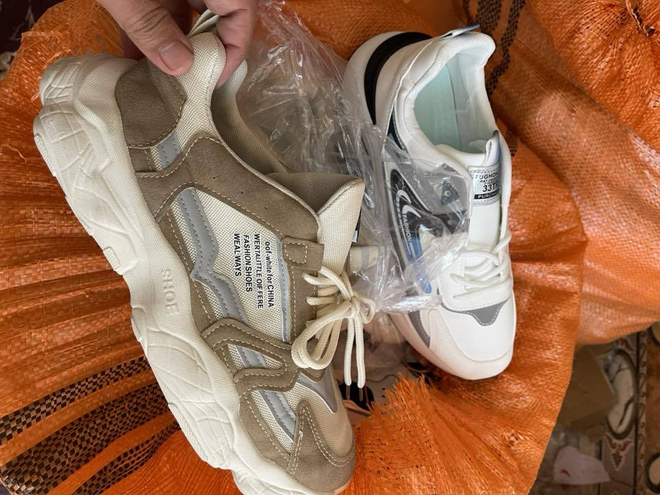 السلام عليكم 60 زوج حذا رياضي مشكل موديل قياس اتصال وتساب او مراسله خاص *********** بغداد
