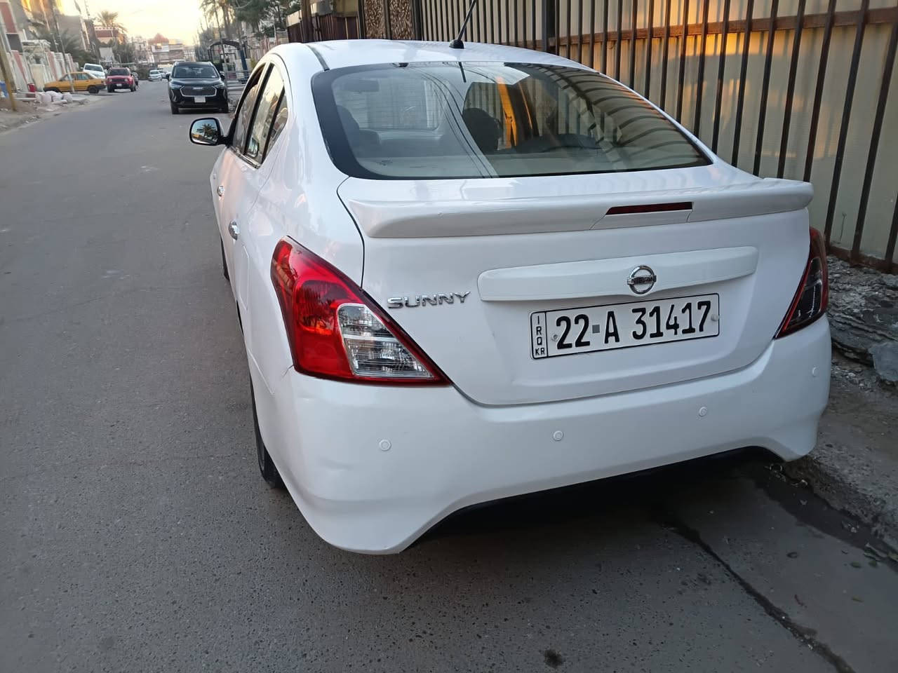 سلام عليكم 
نيسان سني 2020 
جاملغ الامامي صوب السايق صبغ بدون دواخل 
بيها 3 مكانات بارد 
هندي بليته زرگة 
رقم وسنوية جديد تحويل مباشر 
السيارة خير من الله متصرف عليها دينار 
السعر دفتر 
المكان بغداد البنوك 

‭0770 018 5078‬
