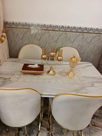ميز طعام • ٤ كراسي • جديد ١٠٠٪