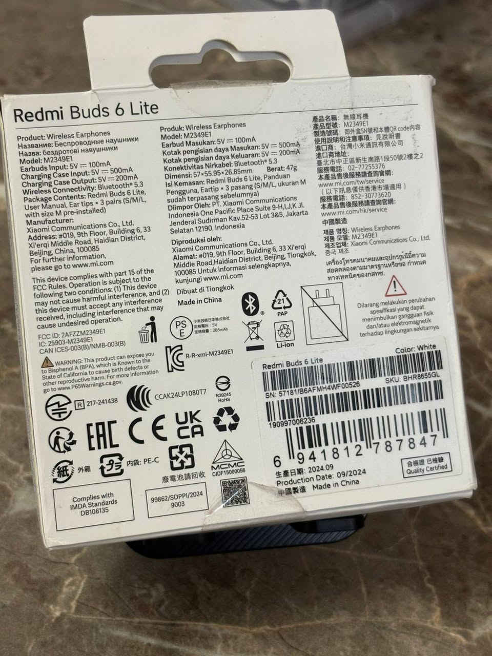 متوفره سماعات ريدمي Redmi Buds 6 lite ب 25 الف مع التوصيل استخدام بسيط جدا نظافة 100/10

تتميز بخاصية إلغاء الضوضاء النشط (ANC) بعمق يصل إلى 40 ديسيبل. 

عمر البطارية يصل إلى 7 ساعات من تشغيل الموسيقى بشحنة واحدة، و38 ساعة إجمالاً مع علبة الشحن. 

تحتوي على مشغل ديناميكي من التيتانيوم مقاس 12.4 ملم. 

ميكروفون مزدوج مع تقنية تقليل الضوضاء بالذكاء الاصطناعي للمكالمات الواضحة. 

تدعم اتصال بلوتوث


**إذا كنت صاحب هذا الإعلان وتريد حذفه لأي سبب، رجاءا أرسل رسالة إلى الدعم الفني**