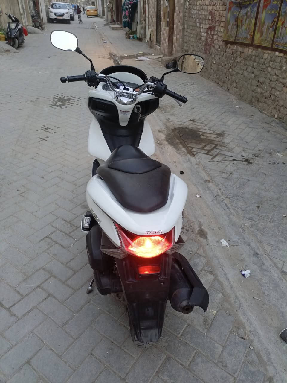 للبيع دراجه بي سي اكس جيل اول السعر 11 ورقه الاستفسار على الرقم ***********
