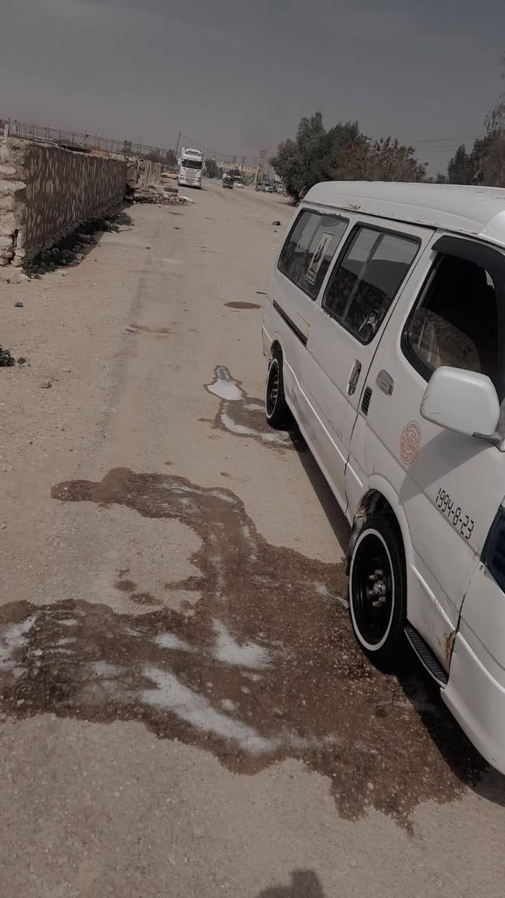 سلام عليكم سياره جنبي ناصي البيع السياره بسمي مصفره هيه وغرامات سياره جهازه من كلشي عنوان السياره الدوانيه 
تخم تاير مكينه وكير وحداديه كله جاهز مو شراي لا تعبني ماتوجد عل فيس رقمي ***********السعر ٦٠
