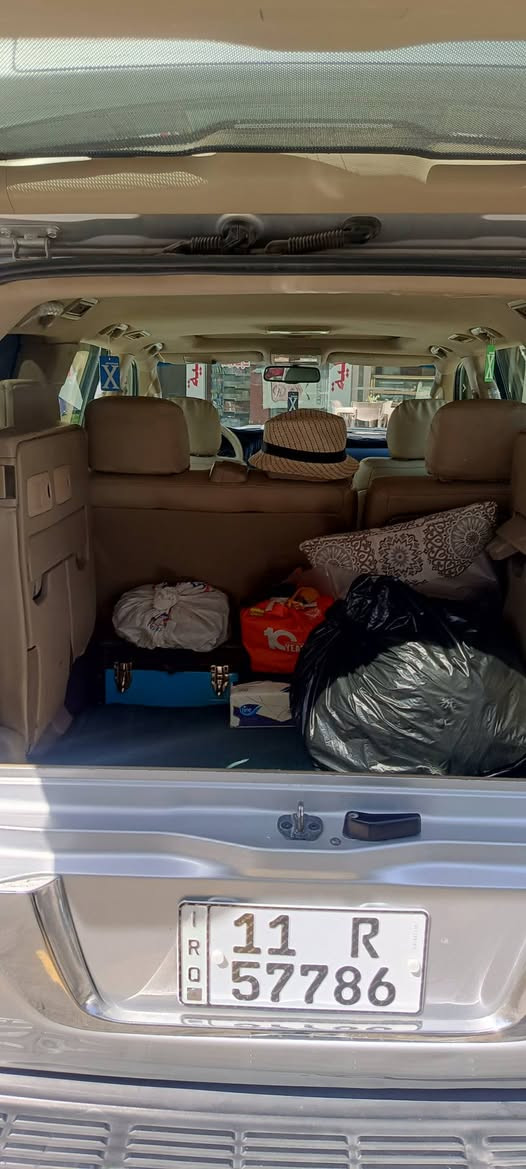 سلام عليكم من رخصة مدير الكروب لاندكروز موديل 11ستينيه بيه رش أربعة قطع اثر جراد والكصه والفيديو موجود قبل الرش  بدون حادث سعر280مراوس فقط تاهو أوباما أو بيكب امريكي رقم بغدادالاتصال***********
