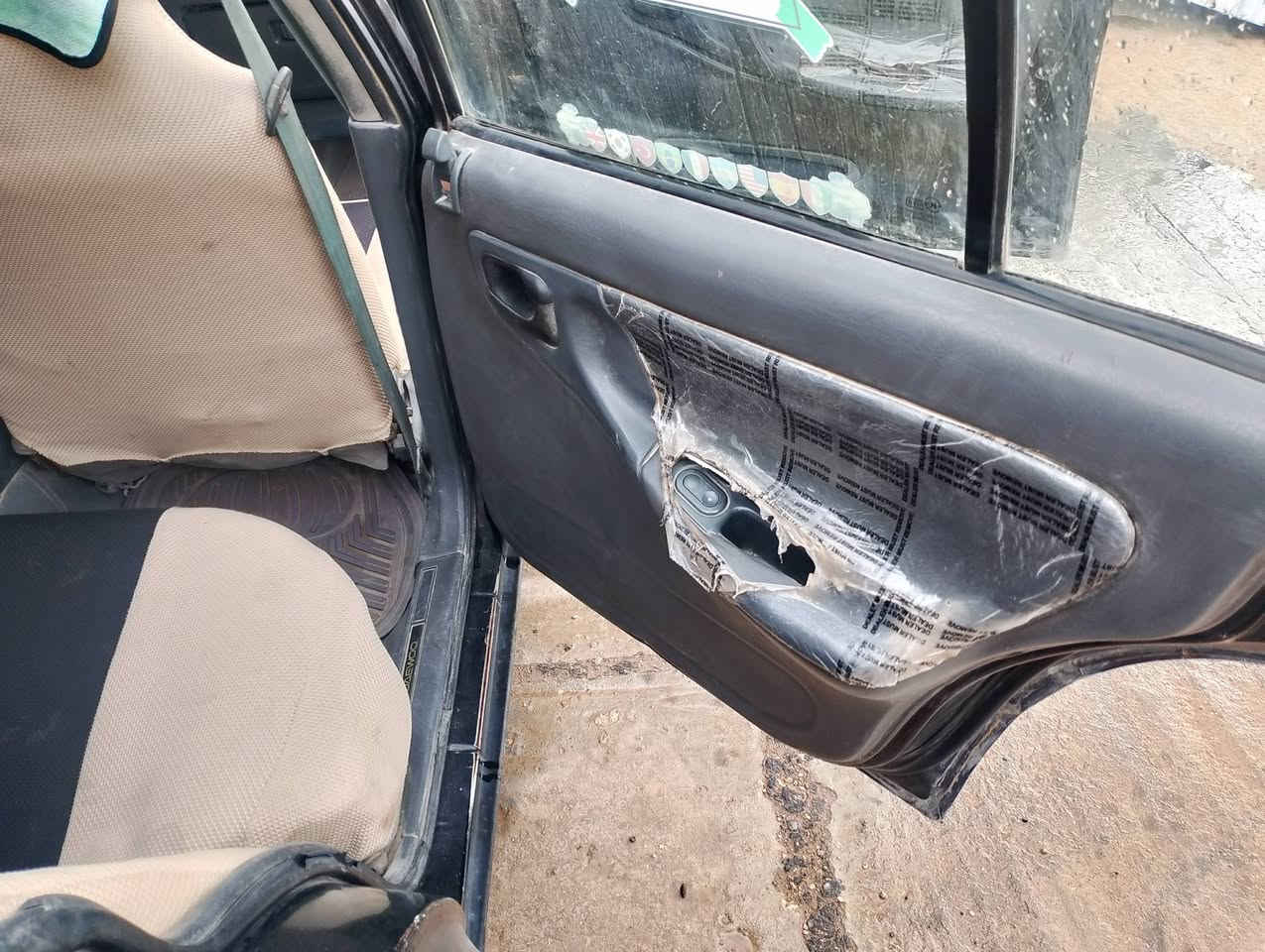 السلام عليكم سياره دايو ابرنس موديل 1994 للبيع او مراوس حسب القناعه محرك كير خير من الله حداديه صدر جديد تخم تاير جديد سنويه جديده لل 2031 باتري جديد  للاستفسار نعتذر عن الوعده والاقساط  الرقم تلقون بي واتس اب *********** تحويل مباشر
