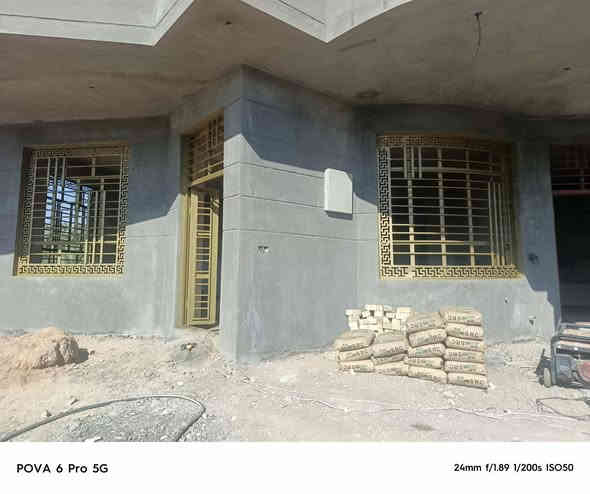 شاب مسيباوي يشتغل صبغ البيوت والمحلات وكافة انواع الشبابيك والابواب وباسعار مناسبه وهءا رقمه ***********
