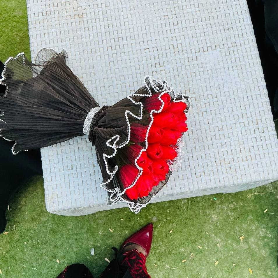 مسكه عيد ميلادي استخدام مره وحده قيموها واخذوها تفيد الخريجات والعروسات


**إذا كنت صاحب هذا الإعلان وتريد حذفه لأي سبب، رجاءا أرسل رسالة إلى الدعم الفني**