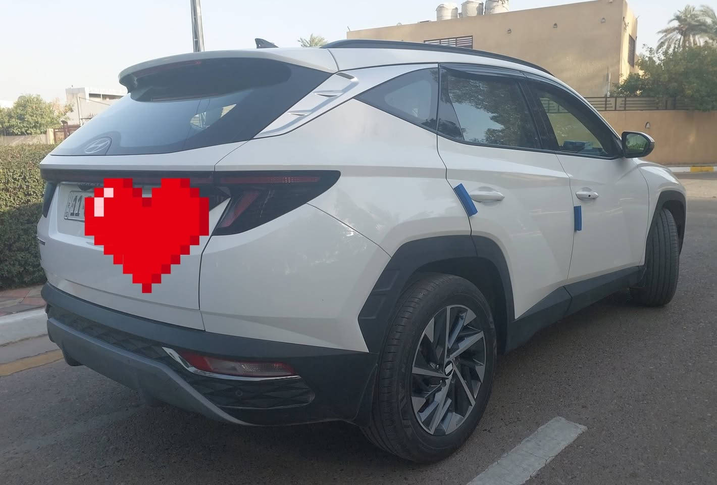 السلام علیکم
توسان 2024 خليجي مكفوله ضمان شركة التاسات 
كفاله عامه 
ماشيه 8000 الألف 
سیاره كلش نضيفه نضافه 100%

مواصفات الخليجي الفول
رقم بغداد الجديد ( الدولي)
مواصفات:
محرك 2000 
حساسات امامي خلفي
مري شفط
كشنات كهربائیه
کامره خلفيه 360 درجة 
بردات خلفيه بلادي
تبريد قطعتين
3 انظمة قياده
تحكمات ستيرن
شاحن موبايل واير ليس
لایت زنون متحرك مع الستيرن
سايد بريك دكمه
شاشه دجتل
نظام مانع تزحلق
بصمات عدد 2
مانع ضباب 
الارظيه كله مغلفه نايلون 
السعر 33 مليون وبيه مجال بسيط 
السياره بأسمي تحويل ثاني يوم 
للاستفسار الاتصال على الرقم *********** ابو يوسف
