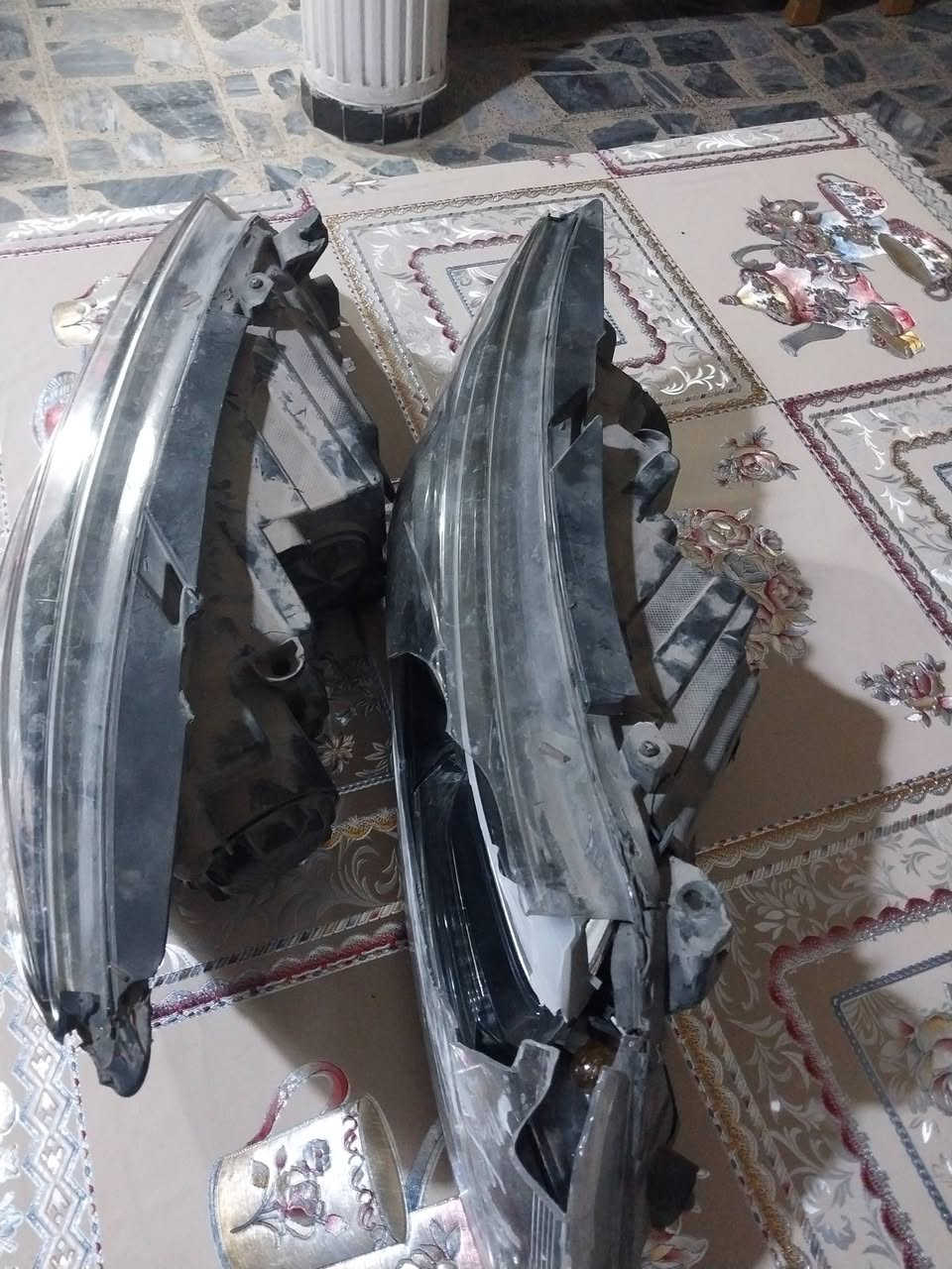 للبيع زوج لايت كيا اوبتما امريكي موديل ١٥ ابو اللد واحد منهم الجامه مكسوره مكاني بغداد ر***********
