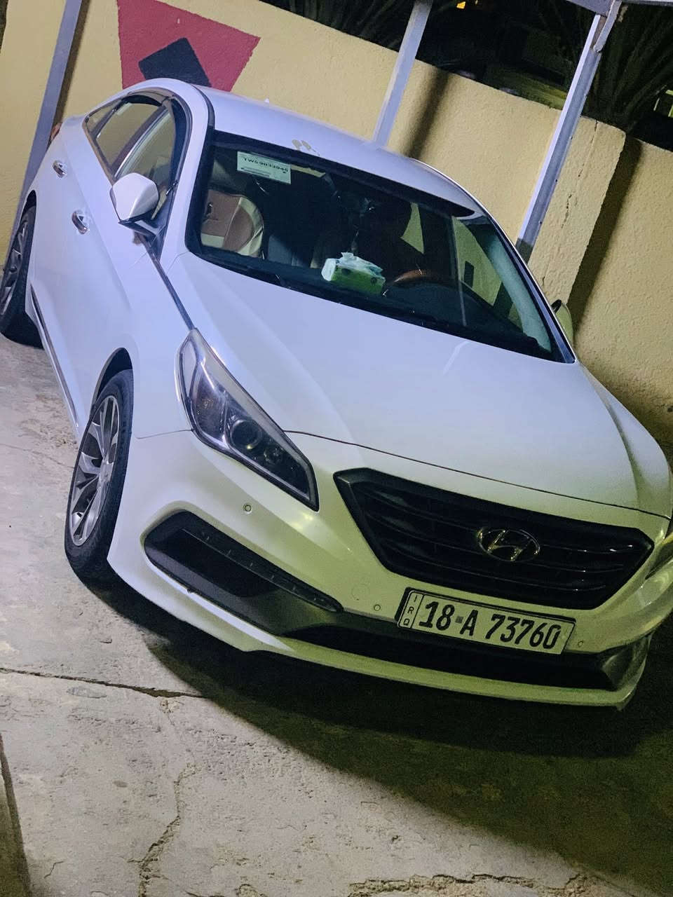 سلام عليكم مرخصة مدير الكروب سوناتا وارد امريكي 2016نضيف استعمال شخصي الرقم الجديد
دولي السنويه 2033 السياره بسمي مدور ثاني يوم 
حداديه جديد تبريد ثلج وصور الحادث مرفق بلمشور
السعر ١٣٨ وبيه مجال بسيط ***********
