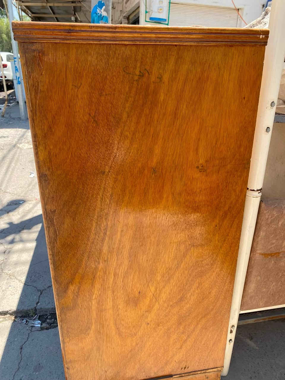 مناميه ٤ ابواب نظيف  سعره ٨٥ بيه مجال بسيط
عنوان موصل رشيديه


**إذا كنت صاحب هذا الإعلان وتريد حذفه لأي سبب، رجاءا أرسل رسالة إلى الدعم الفني**
