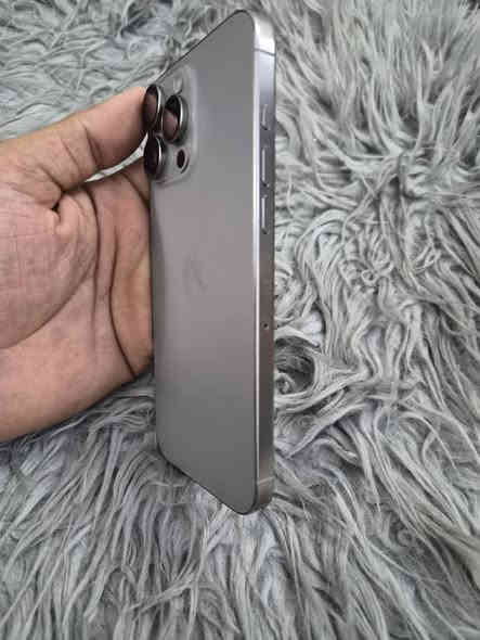 السلام عليكم ايفون 16 برو ماكس لون تيتانيوم المميز عدد دورات الشحن ٤٥ مستوى البطاريه ١٠٠ السعر (مليون واربعمية الف )العنوان بغداد البنوك
توصيل ممتوفر رقم الهاتف ***********
