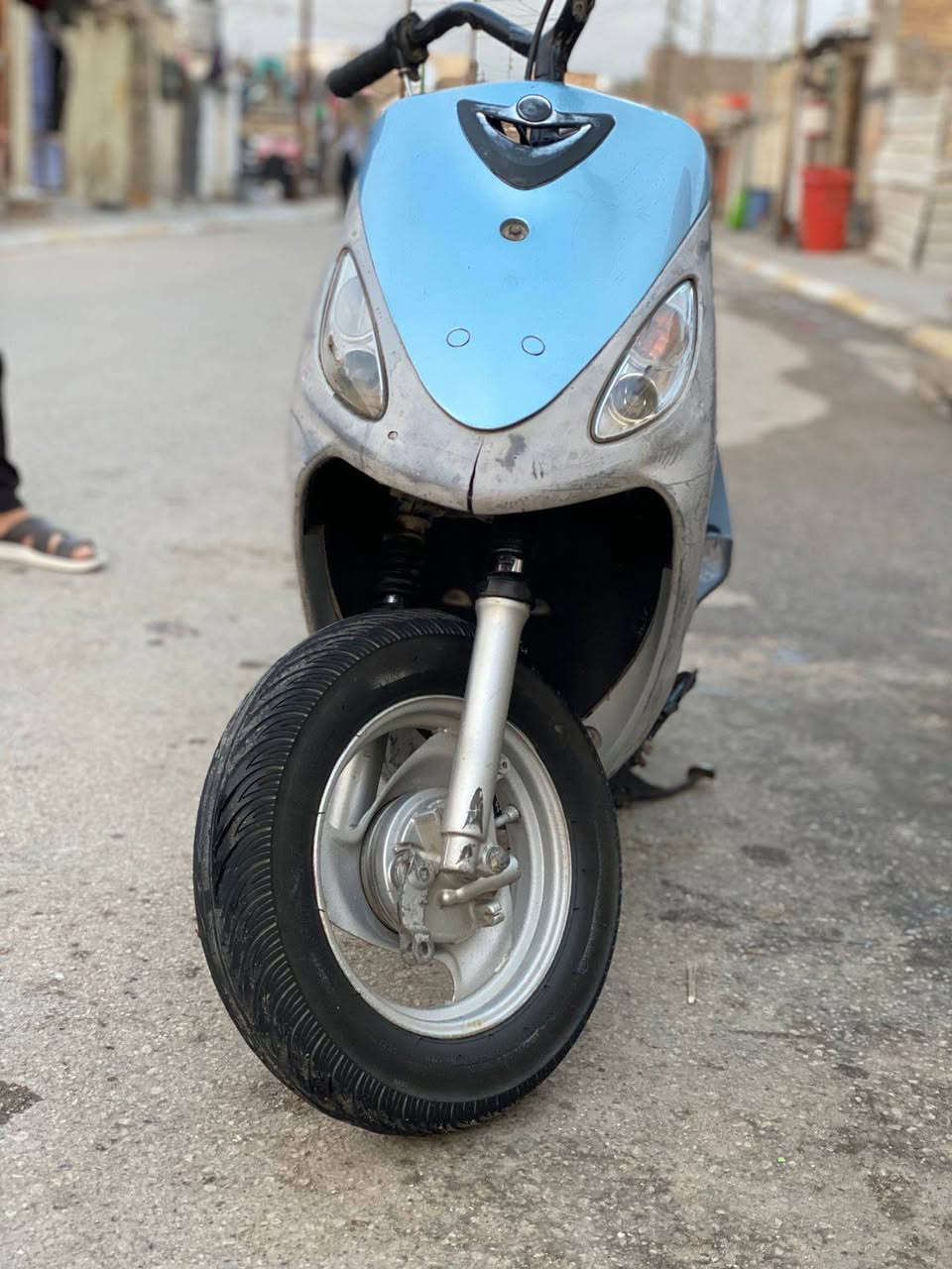 السلام عليكم مرخصت الادمن ماكس منغولي نضافه شوفت عينك 375وبيها مجال حك جيه مامتواجت ماسنجر الاتصال على رقم***********
