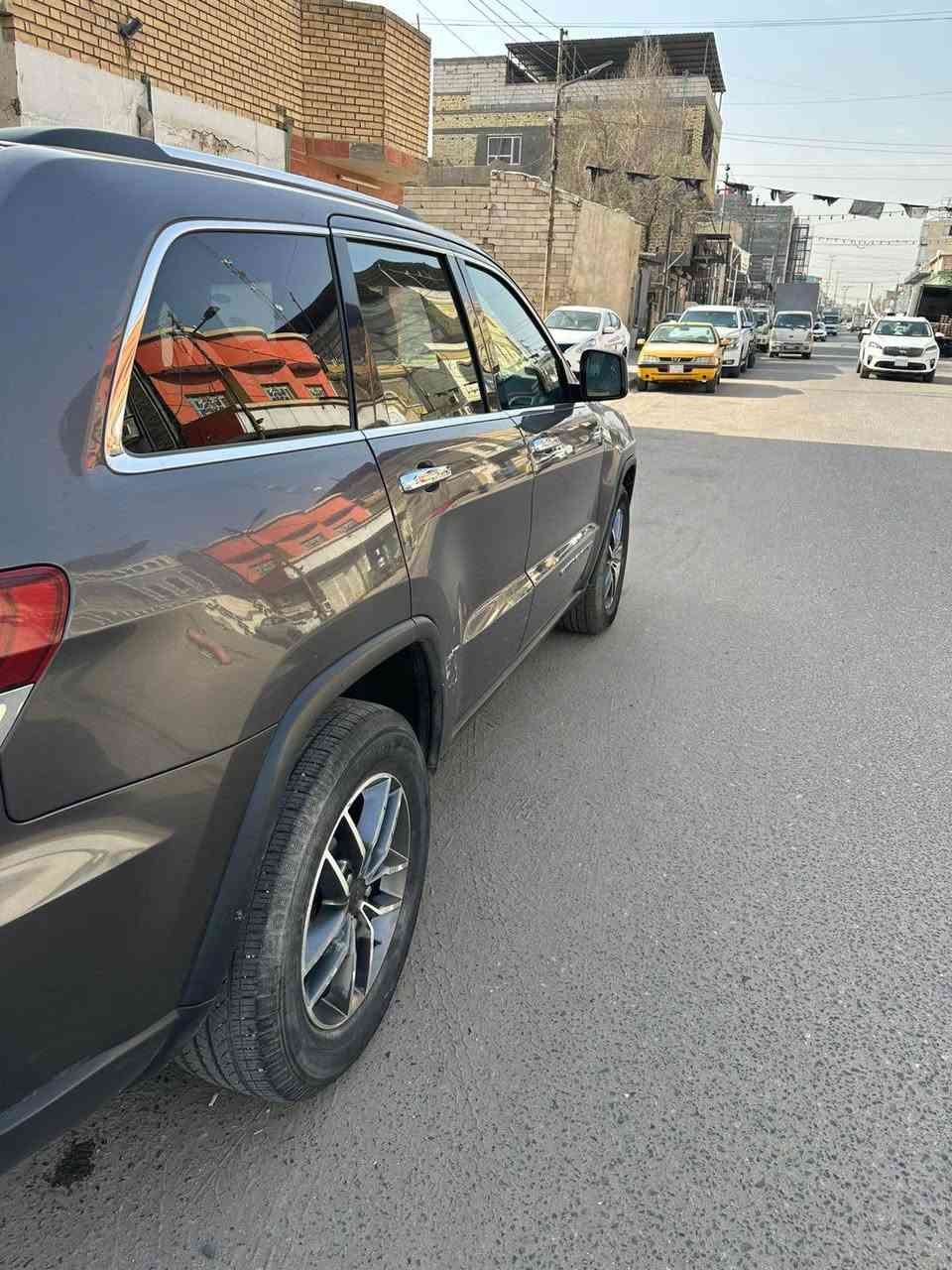 سلام عليكم اخون جيب شي روكي لمتد وارد امريكي موديل2021ضرر بجم والبنيد مبدل مال موئسسه ولونه جارد وبيه طخه كد شبر بل باب الخف صدر سياره جاهزه الواصفات معروفه مال المتد تنته دخول ذكي كشنات كهربائيه وتدفئه بل كشنات ولستيرن حساسة خلفيه مانع اصادام خلفي مكينه وكير كفاله سنويه بعد مامنتهيه لحد 27 مكان السياره بصره قرب فلكت العروس رقمي *********** البصرة, العراق
