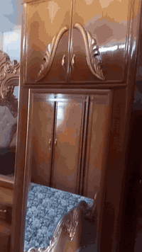 السلام عليكم اخوان توجد غرفه توج حديث مستخدم شي قليل السعر مليون 100وبيه مجال الاستفسار عن الرقم ***********
