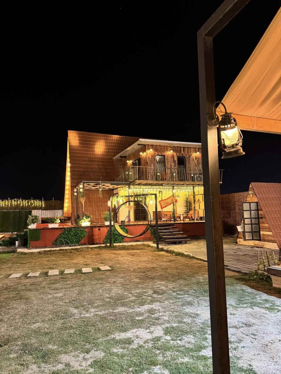 ⁨ ⁨ مزرعة روزه بغداد
تعمل بنظام شفتات📆
للعوائل / حفلات /مناسبات 🎈🎁
ستمتع في المناظر الطبيعية وعيش يوم مختلف 
العنوان بغداد هورجب قرب سريع اليوسفية الجديد 🛣️
الشفت الصباحي من الساعة 8 صباحاً الى الساعة 6 عصراً 
الشفت المسائي من الساعة 8 مساء الى الساعة 6 صباحاً 
يتوفر فيها 

غرفة عدد (2) مجهز بسبالت 🧊

جلسات خارجية 

و جلسات داخلية 

باربكيو 🔴 يحتوي على طباخ عدد 2 و مكان خاص للشوي 🍗و شوي الاسماء 🐟 و كامل المستلزمات

مسبح 🏊🏻‍♂️للكبر عمق 190 سم طول 12✖️8 
مسبح الصغار 5.5✖️3.5
 
العاب للكبار و صغار / بلياردو / فيشة / منضدة / ترنبلين ( قفازة)

كهرباء 24 ساعة ⚡️
 
انترنيت 24 ساعه
كراج داخلي 🚗

للحجز و الاستفسار 📞
***********
***********
.
.

.#فولو
.
. 
#bnwphotography#shermuhammedoff#photograph#newbornphotography
