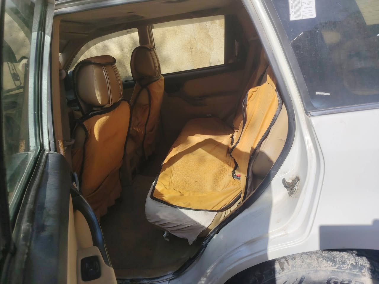 تيكو ٢٠١٣ كير كهربائي سياره جاهزه بيها تلحيضات بسيطه تجي وشوفها كير ومكينه بحاله ممتازه تبريد شغال حداديه طبلات جدد نقصها شموع فقط السياره خير من الله ب ٤٥ورقه وبيها مجال هاتف *********** العنوان البصره شط العرب الفيحاء
