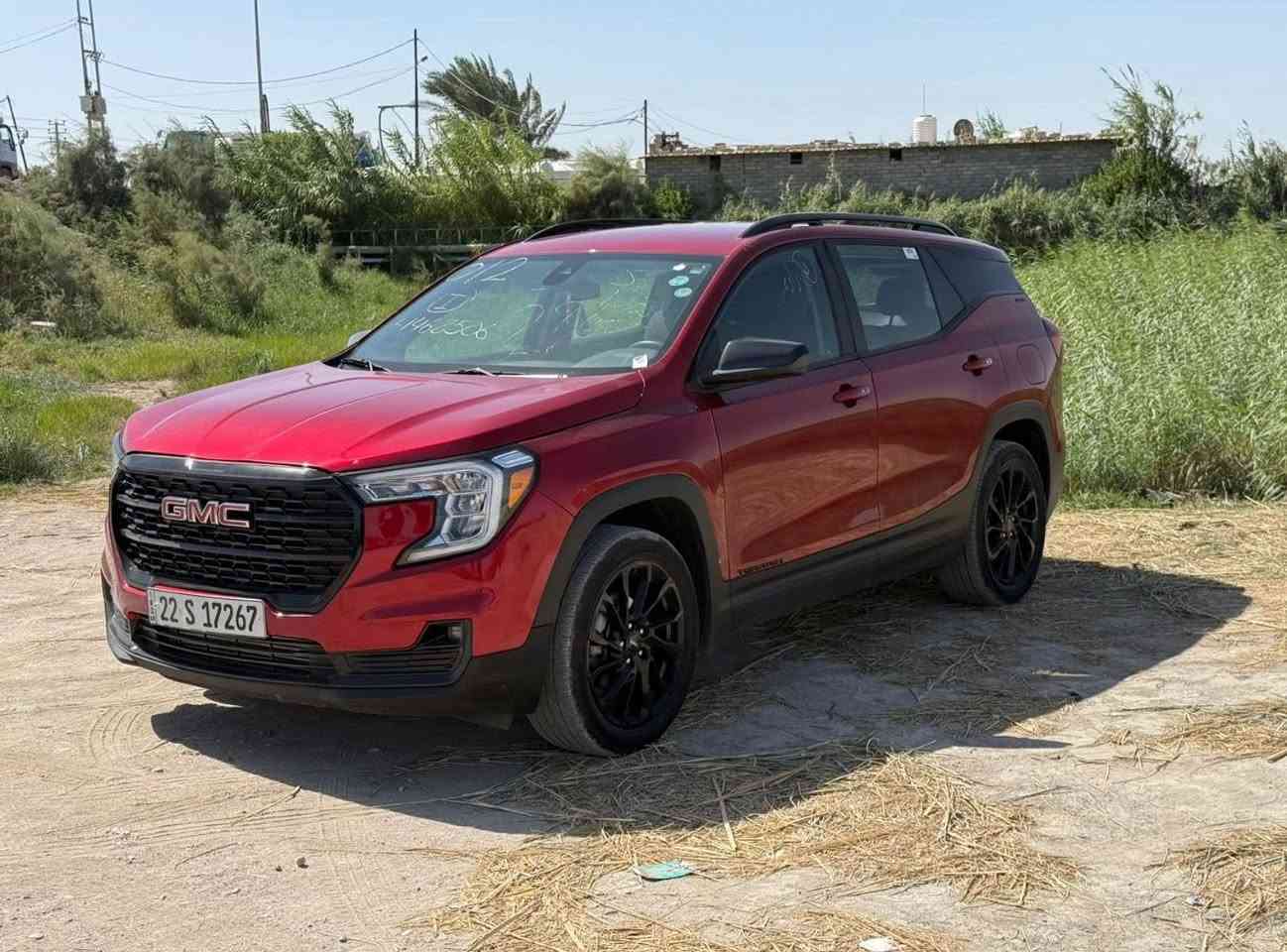 جي ام سي تيران sle   2023 بلاك توب
رقم اربيل
السعر 195 مرقم و كامل
لاستفسار *********** مكاني بصره
سياره حادث بنيد 
موجود رقم شاصي
المواصفات
-حجم المحرك 4 سلندر 1500 تيربو. 
3-بصمة ابواب وتشغيل عن بعد. 
4زينون عالي ناصي. 
5-حساس خلفي. 
6-كامرة خلفي دوارة. 
8-خزن ميموري لكرسي السايق. 
9-المقاعد الامامية كهرباء. 
10-تبريد خلفي قطعتين. 
11-تدفئة الكراسي الامامية. 
12-جنطة كهرباء. 
13-تحديد مسار. 
14-تحكم استيرن 
15-رادار امامي 
16-رادر جانبي مانع اجتياز.
