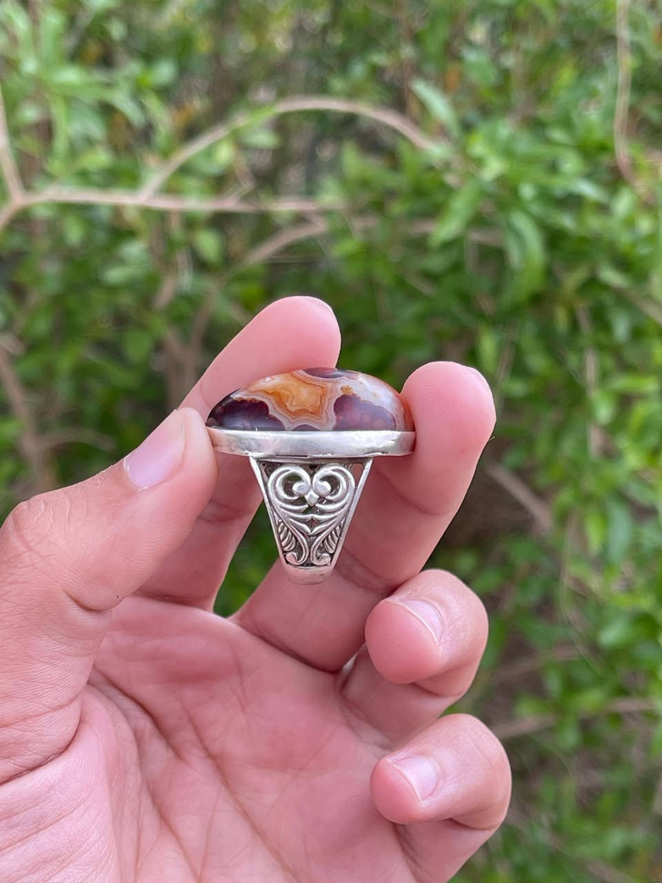 سلام عليكم
محبس سليماني من العيار الثقيل والنوادر اخوان 
مصور بي تصاوير واضحه وصريحه
1_ صورة شخص معمم منطي ضهره 
2_ صورة وجهه 
3_ صورة شخص يركع  
بل اضافه بعض التصوير ماتضهر عل كامره


**إذا كنت صاحب هذا الإعلان وتريد حذفه لأي سبب، رجاءا أرسل رسالة إلى الدعم الفني**