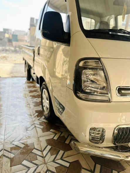 كيا بنكو ٢٠٢٣ رقم بابل
بسم الشركة تحويل مباشر سنوية جديدة 
تخم تاير، حدادية فول، كفالة عامة محرك وكير، فول مواصفات شاشة كامرة، شباك نيكل، حساسات، اشاير مري، تحكمات ستيرن.

السيارة ماشية ٦٩ الف مثل ما موضح بالصورة

سعرها ١٥٨ بيها مجال حگ الجية

مكانها الحلة مركز المدينة 

السيارة مكفولة كفالة عامة
***********
