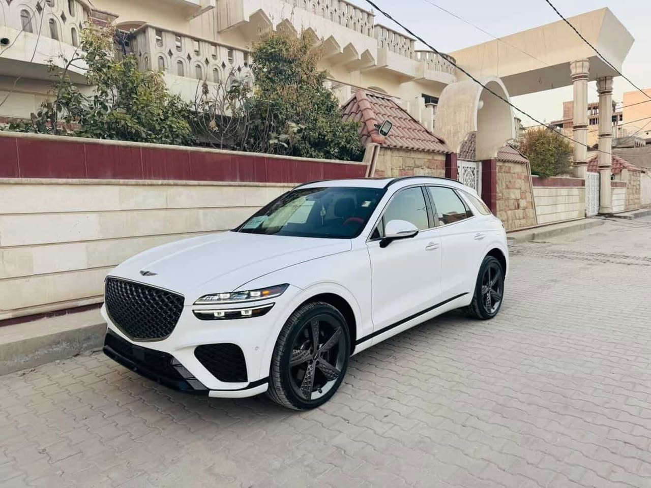 جنسزز GV70 برستيج فول مواصفات موديل 22 حادثه بسيط جدا +رقم مميز للتواصل
مكان السياره 
كربلاء. ***********
