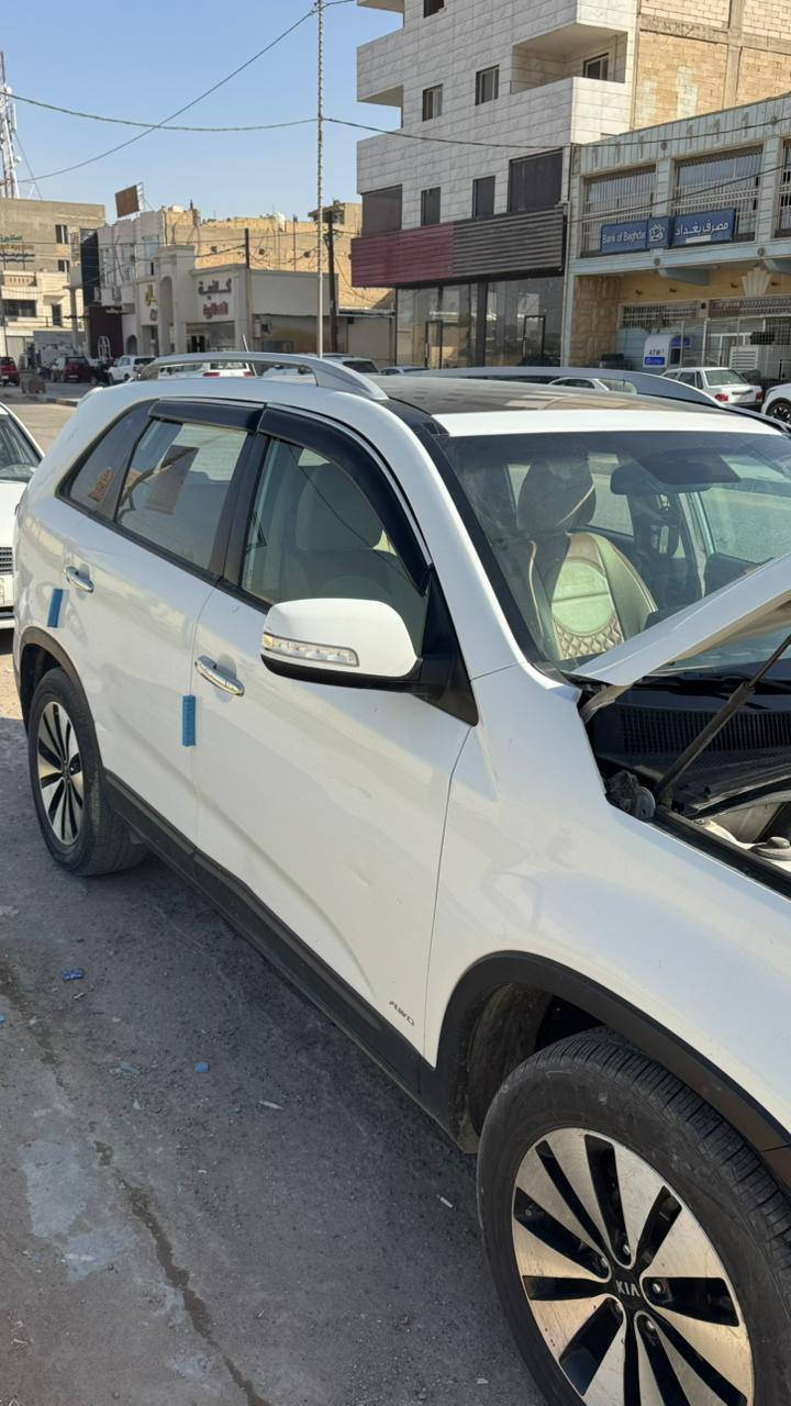 سورنتو موديل 2011 نص فول خليجي رقم بغداد بااسمي السعر الاتصال على الرقم (***********(6سلندر محرك 3.5
