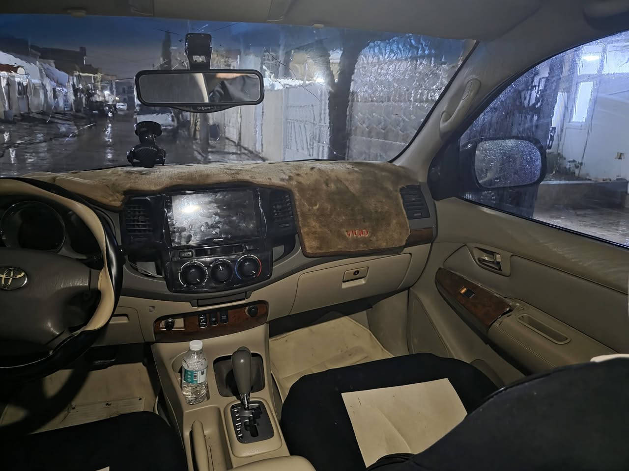 فۆرتچێنەر
مۆدێل٢٠٠٦
٦پستۆن مەکینە وەنەوشە
بەس ساردی پێوەیە  و هیچی تر
هیچ کێشەی سەنەوی و شتی نییە
ژم.***********
***********
