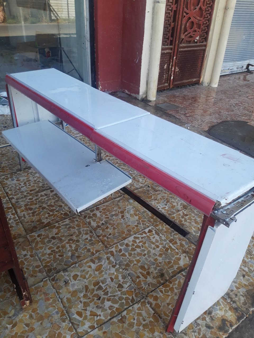 عارضه جبس عارضه نسأتل مع ميز السعر ٢٥ الف للاتصال ***********
