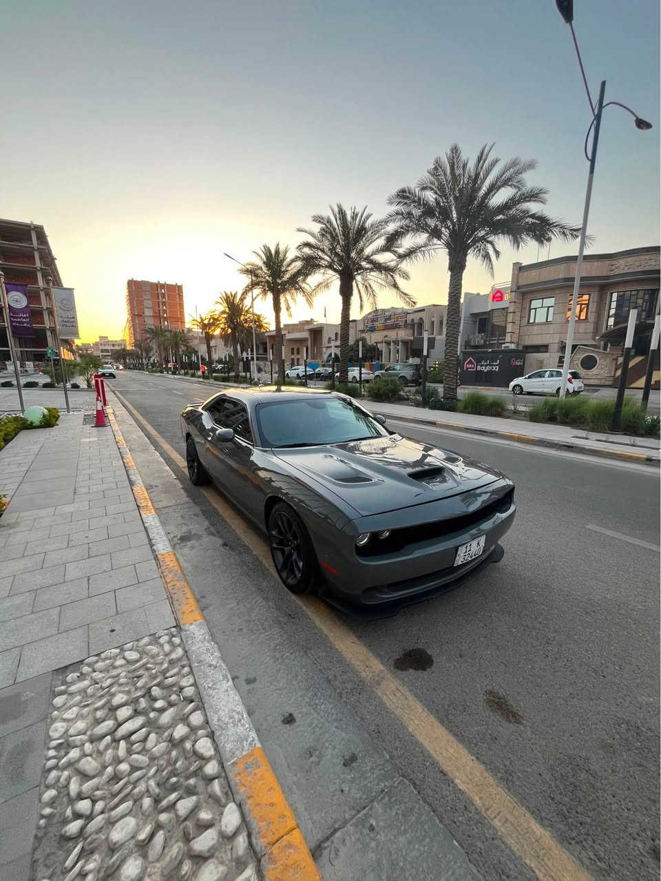 جالنجر  srt سكات موديل 2023
محرك 6.4 لاست كال كير ومحرك مكفولات 
ماشيه 29 الف ميل اغلبها بامريكا
السيارة قليل ماشية بالعراق
 
الضرر:
3 قطع  2 جاملغ وبنيد  

المواصفات 
كشنات احمر بلادي
مقاعد جلد كنتارا بلاد
لنج كونرول
سقف كنتارا 
شاشه كار بلي 
كشنات تدفئه وتبريد
مثبت سرعه 
محرك 6400 
نقاط عمياء 
حساسات اماميه وخلفيه 
ويل 20 
كشنات اماميه تحكم كهرباء 
ستيرن كهرباء يصعد ينزل
كشنات ميموري 
صدر امامي وخلفي بلادي 
رقم بغداد جديد تحويل ثاني يوم 

السعر 220$ 
 
السيارة جديدة بوضع الزيرو 

*********** 
اليرموك الاربع شوارع بغداد, العراق
