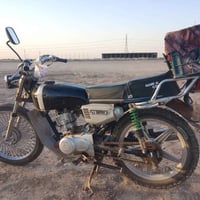 دراجة للبيع ايراني 4 گير السعر 200 وبيه مجال  للتواصل على الرقم 078173...