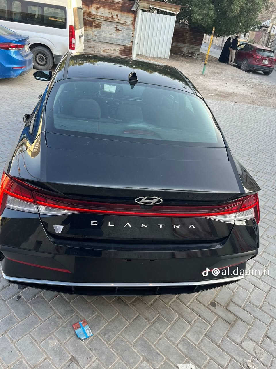 رمضان كريم 🌙   ***********
هونداي النترا SEL 2024 – الشكل الجديد

وارد أمريكي 🇺🇸 لون اسواد

🚗 الضرر: سطحي جاملغ  بنيد 
❌ بدون دواخل لغد شاصي بدنه براكيت كله بلاد
✔️ راديترات تبريد غاز كله بلادي
✔️ فقط هذا الحادث باقي السياره كفاله

🔍 البيع على الفحص بأي مكان يعجبك

📄 رقم/ بغداد الجديد

📆 هزة جديدة سنوية لحد 2030

📝 وكالة أو تحويل موجود
🔥 المواصفات:
              • بصمة تشغيل + تشغيل عن بعد⚡️
             • جنطه ذكية تفتح عن الاقتراب 🚶🏻‍♂️
 • محرك 2000 DOHC دوش
 • رادارات 360° ❗️
(أمامي / خلفي / جانبي نقطة عمياء ⚠️)

 • تحديد مسار + سياقة شبه ذاتية

 • توقف ذاتي عند الاقتراب🚫

 • لايت زينون  + Led 

 • كامره خلفيه 

 •    شاشة لمس متصله مع عداد دجتال 

        إلكتروني متغير

             تدعم نظام Android Auto +Car play 

     اناره داخليه محيطيه متعددة الالوان🌈
 • تحكم ستيرن +كروز مثبت سرعه
 • 3 وضعيات قيادة (Smart / Sport / Normal)
 • داخل رصاصي 

‏ • Auto Hold + إطفاء ذاتي

 • منافذ USB / AUX / 12V

‏ • ABS + مانع انزلاق
 • حساس إطارات
 • ويل كب كروم
⸻
✅ السيارة نظيفة وجاهزة وما بيها أي نقص

السعر :150 $
 
شراي اتصل  ***********
