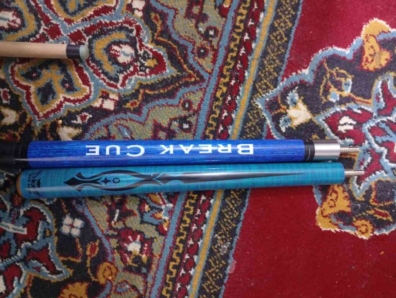 سلام عليكم شباب كيوب لعب شخصي اسمه ايبل ماجك كلش خوش كيوب مع جانب مع كسره وجانب ٣ قطع وجنطه عده كامله من كلشي  وجفوف ثنين يمنه ويسره لبيع  رقم مبايل *********** وتساب وخاص فقط لعده كلشي نضيفه
