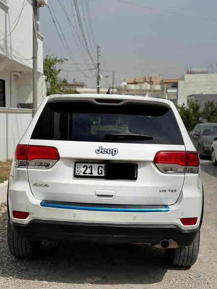 جيپ گراند شيرؤكى ٢٠٢١
مواسه فات ليمتد
گێرمه كينه و كاره باى به شه رت
يه ك پارچه ى بؤياغه دوو پارچه ى بيلاد گؤراوه بئ ناو گرتن
٦٥ ميل رؤيشتووه
ئه رباگ سيسته م به شه رت
٢٣٥ گه لا
*********** رانية
