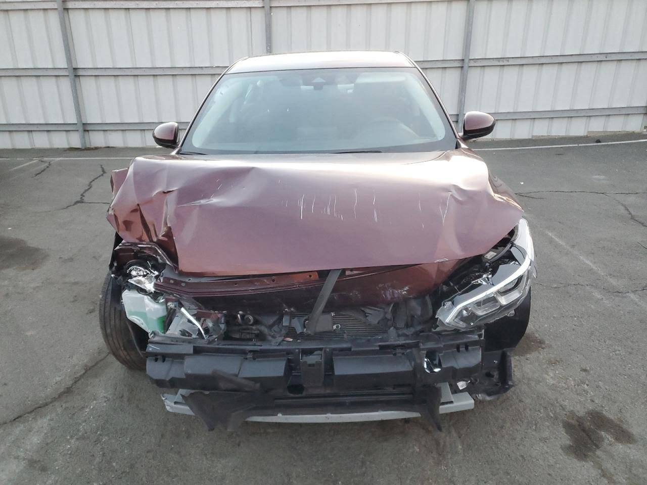 مساء الخير
سنترا 2023 SV رقم دهوك باسمي سنوية وهزه جديد شرط التحويل محرك كبير شرط بيها قطعتين صبغ بدون دواخل سيارة كامله من كل النواحي ماشي 78 ألف كيلومتر حادث وتفاصيل موضح بالصور سعر 147 ومجال بسيط مكان اربيل مكلف بالنسر ***********
