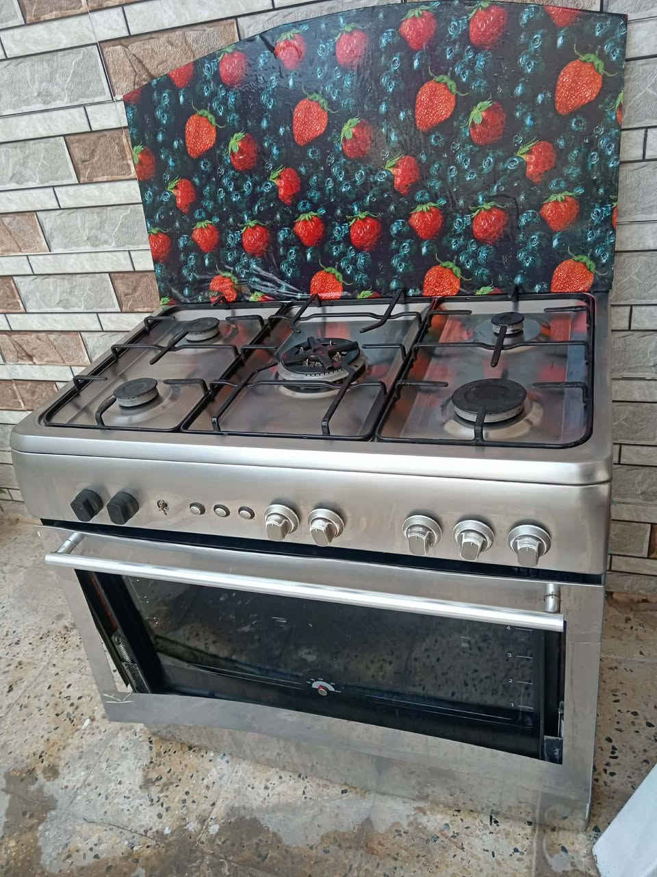 طباخ للبيع السعر 100 الف وبي مجال
الضرر الجام الفرن الخارجي مكسور لاكن شغال نضام ممات العنوان الموصل جانب الايمن وادي حجر

الرقم : ***********
