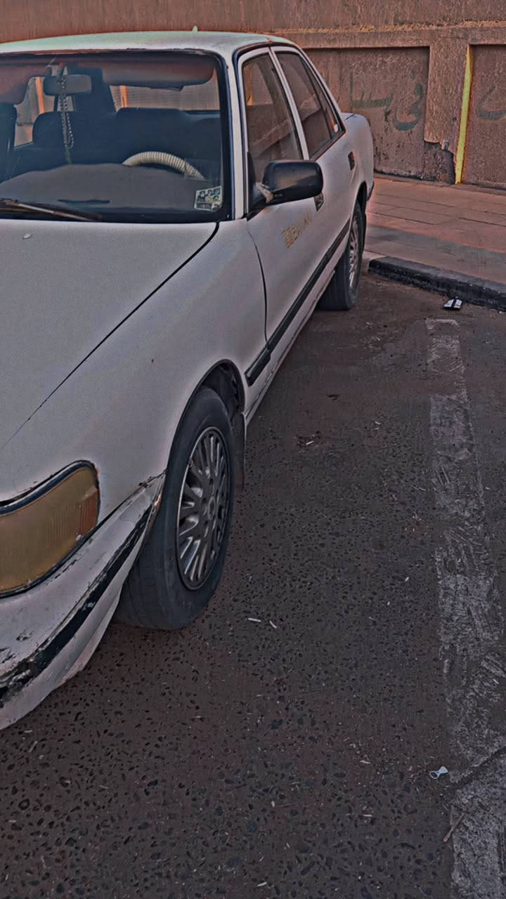 السلام عليكم كروسيدا موديل 1989 مكفوله من الاصوليات كله ولكص ونقل بسمي سعر 48 وبيه مجال بسمي عنواني البصره الجزيره  ***********
