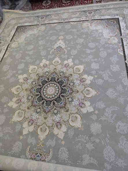 داشکاندن داشکاندن 
فەرشی ئێرانی کاشانی 1200شانەی ئەستور
بەزەمانی دەرەجەیەک تایبەت ترین ڕەنگ 
زەمانی 7ساڵی هەیە 
باشترین جۆری داو دەزو کەبە شۆردن هیچی لێنایەت توک ناگێرتەخۆی
تراکومی 3600
12ڕەنگن 
نەرمەکەیەتی ئەستوریشە 
ئەنواع نەخش و مۆدێلی هەیە 
%100اکلریک 
42کیلۆ 
بەرزترین مواسەفات لەفەرشدا 
تازەیە لۆکە دەستی دوونیە داشکاندنی بۆکراوە بۆ300هەزار قوفڵی
3×4هەیە 
ئەنواع نەخشی هەیە 
شوێن سلێمانی گەیاندن هەیە 
ژ.م***********ڤایبەر واتساب ایمۆ السليمانية
