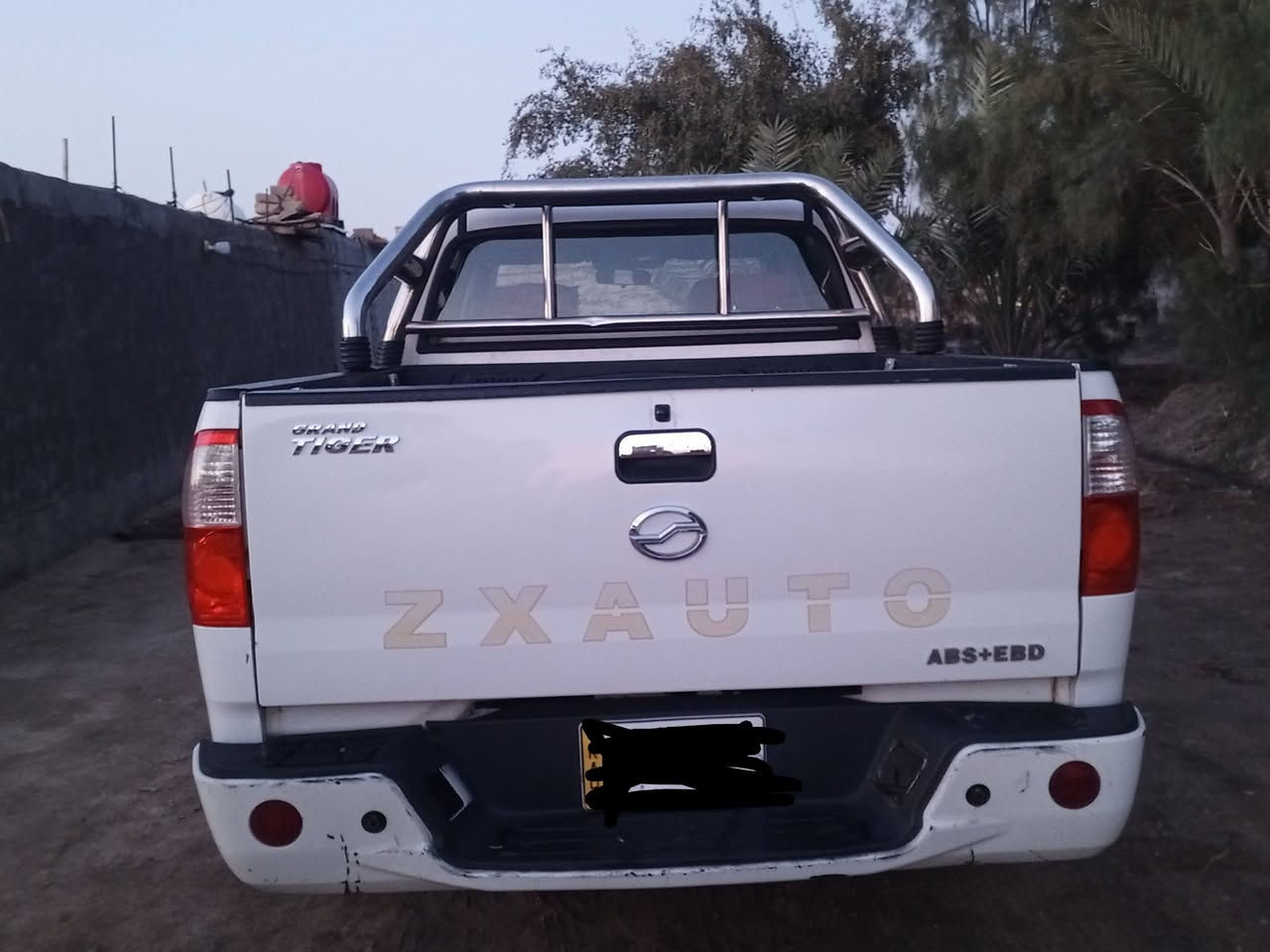 سلام عليكم سياره تايگر سبورت موديل 2020

رقم قادسيه 

مكان ديوانيه قضاء الشنافيه 

ترهم بيع او مراوس 

رقم الهاتف 
***********
